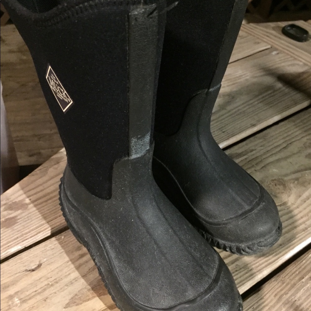 Toddler muk boots- unisex